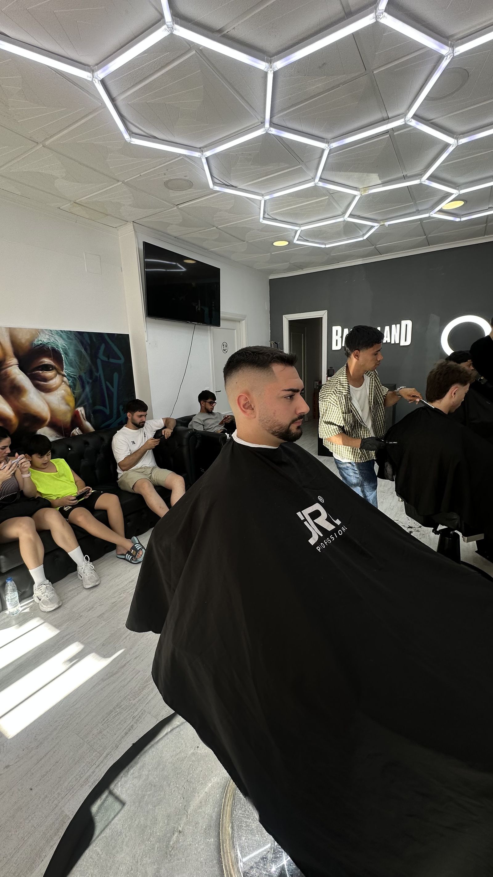 Perfil de un corte degradado recién terminado